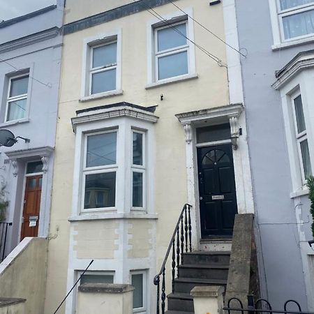 בריסטול Spacious 4 Bedroom House Near Stokes Croft!! Central!!! מראה חיצוני תמונה