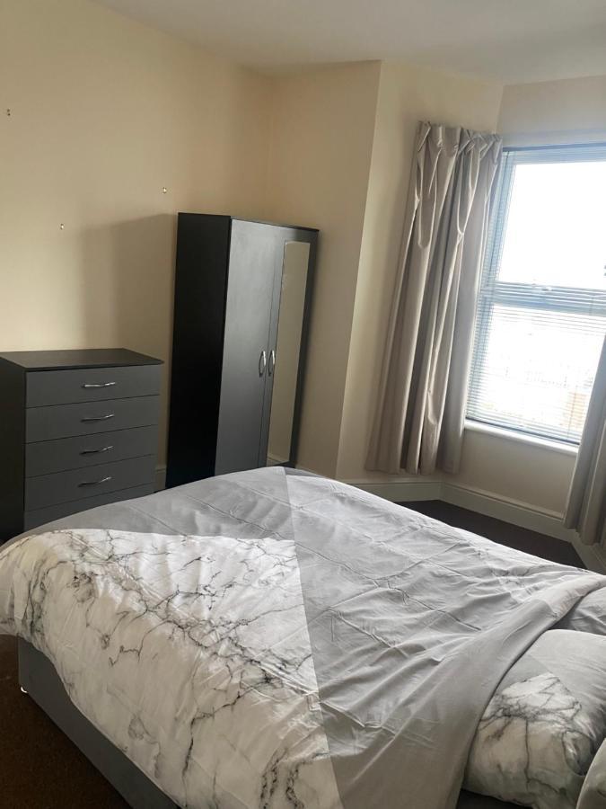 בריסטול Spacious 4 Bedroom House Near Stokes Croft!! Central!!! מראה חיצוני תמונה