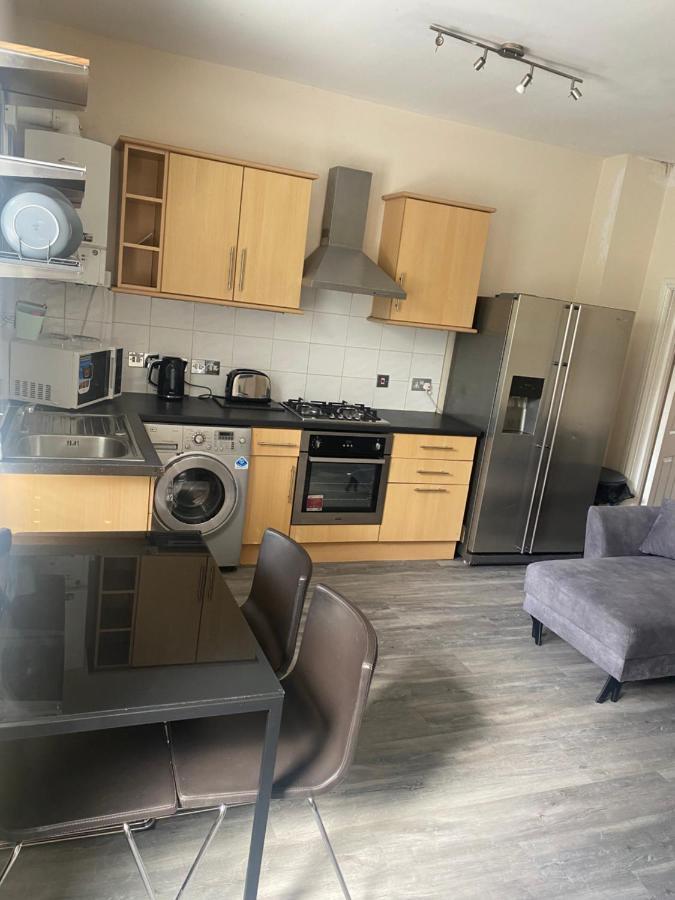 בריסטול Spacious 4 Bedroom House Near Stokes Croft!! Central!!! מראה חיצוני תמונה